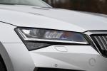 Skoda Superb iV Combi 2019 года (UK)